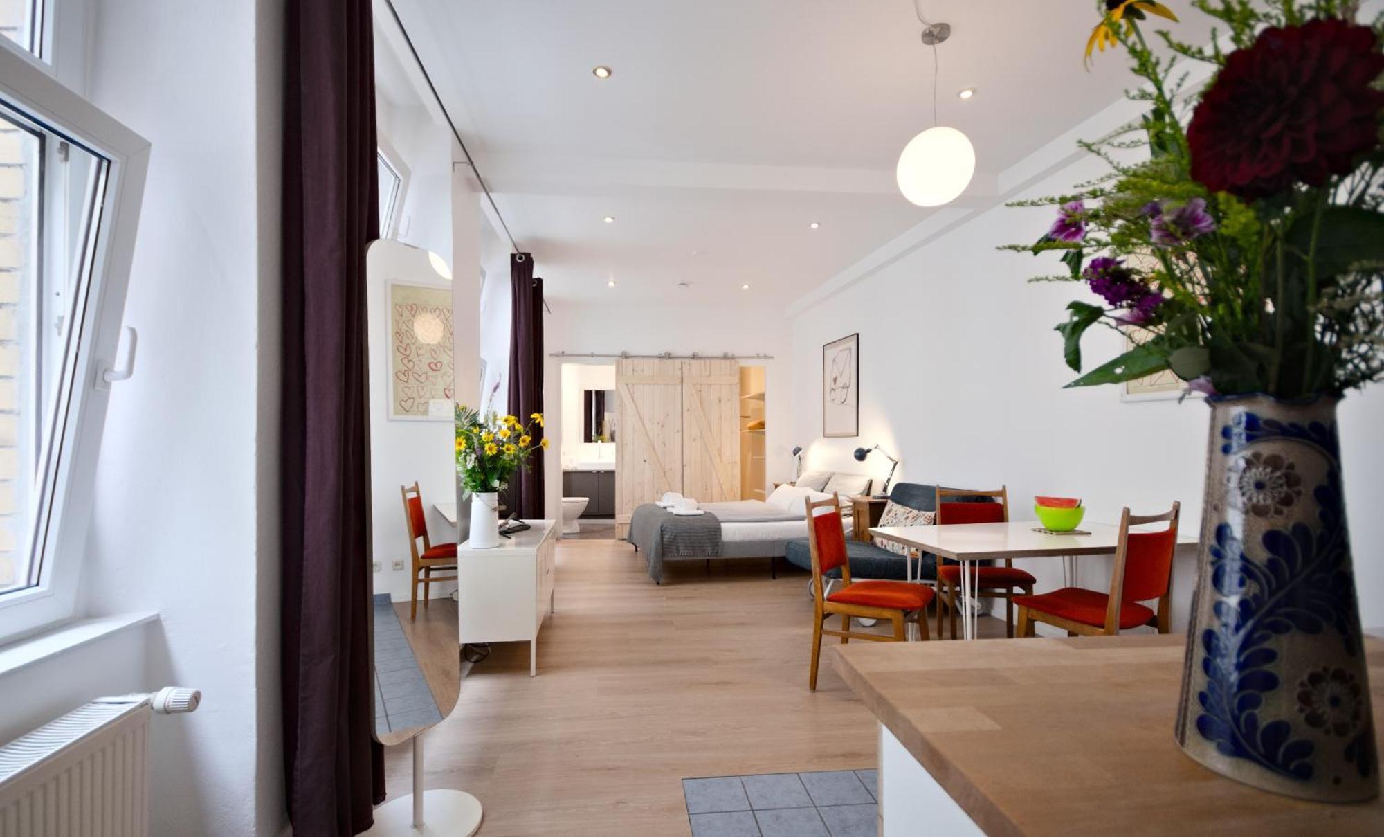 Mini-Loft Lägenhet Berlin Exteriör bild