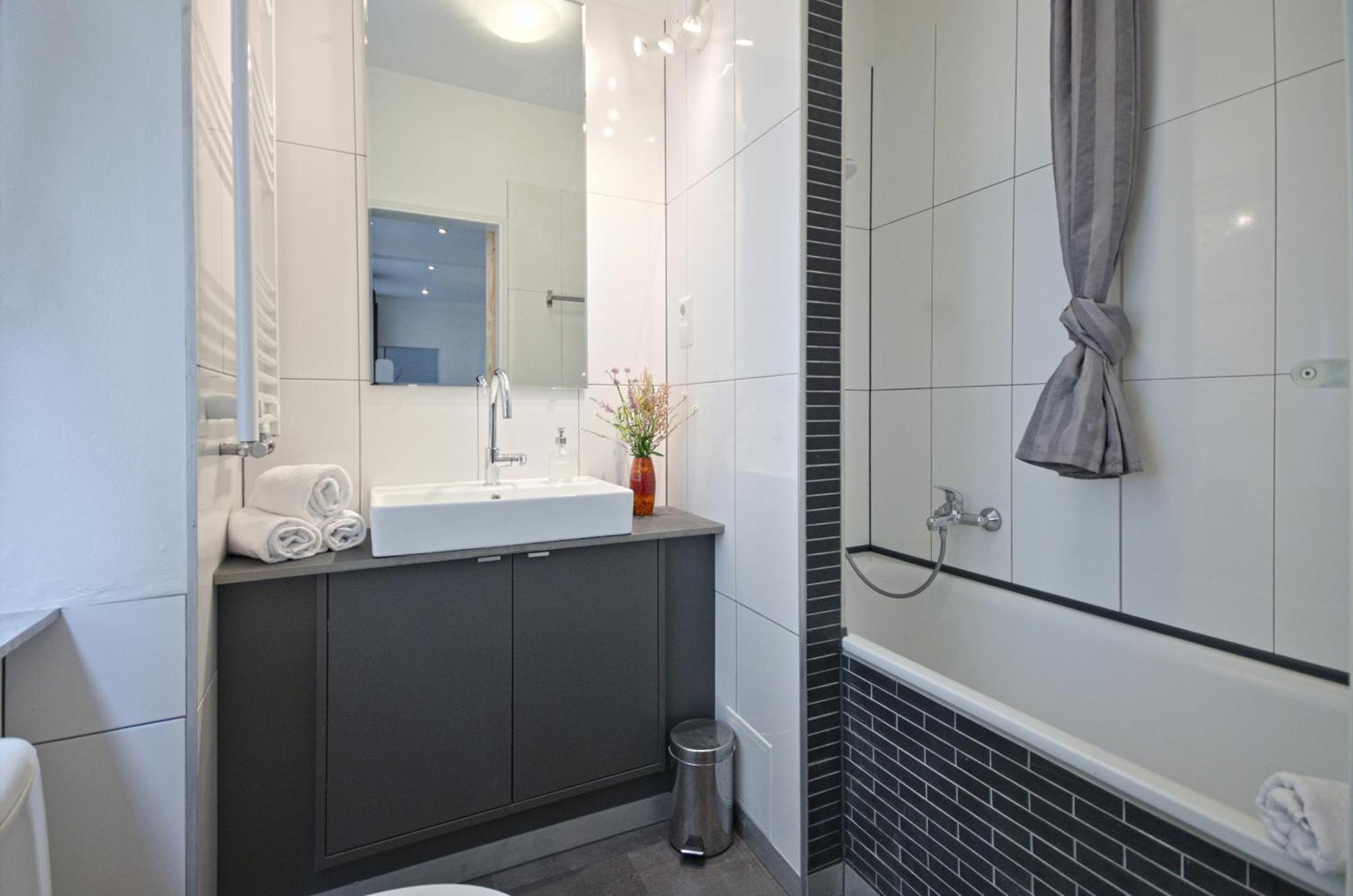Mini-Loft Lägenhet Berlin Exteriör bild